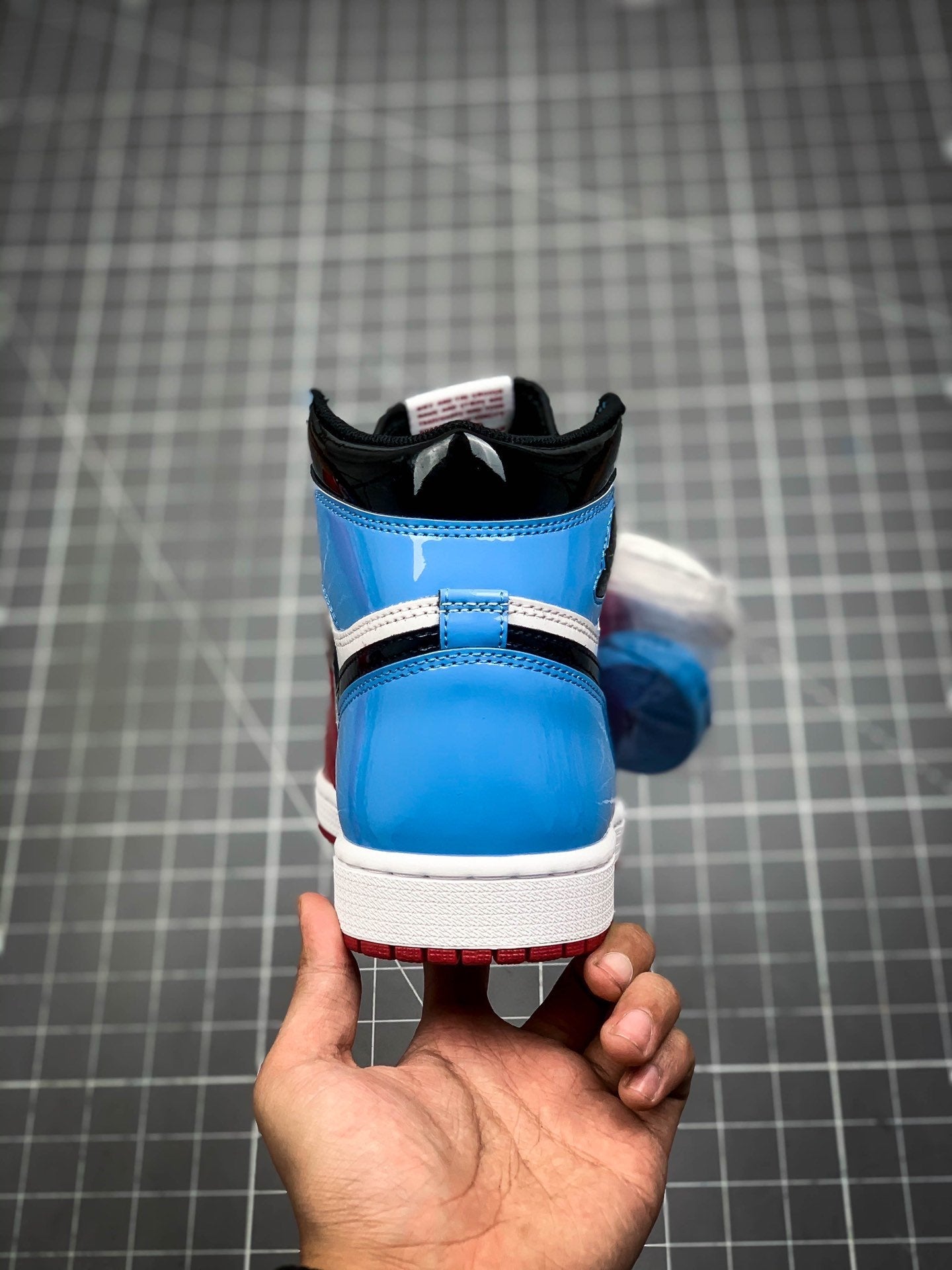 AIR JORDAN 1 HIGH