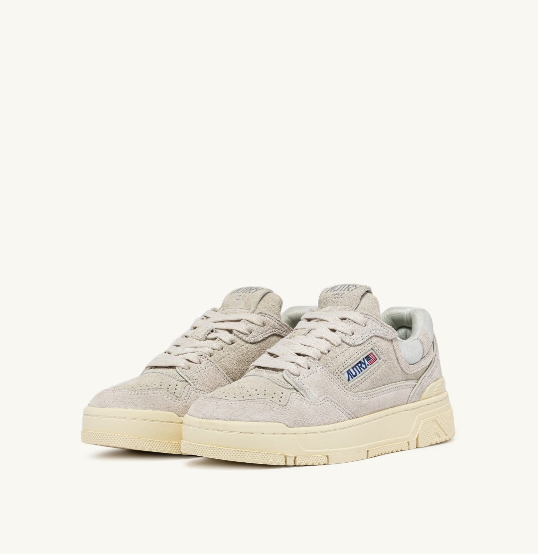 CLC LOW SNEAKERS IN WHITE AND CREAM LEATHER