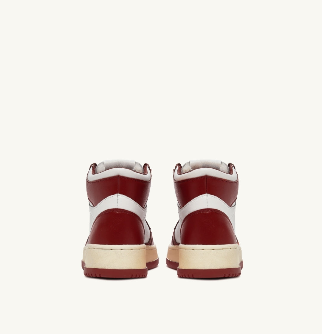 MEDALIST LOW BICOLOR SNEAKERS IN WHITE AND SYRAH LEATHER