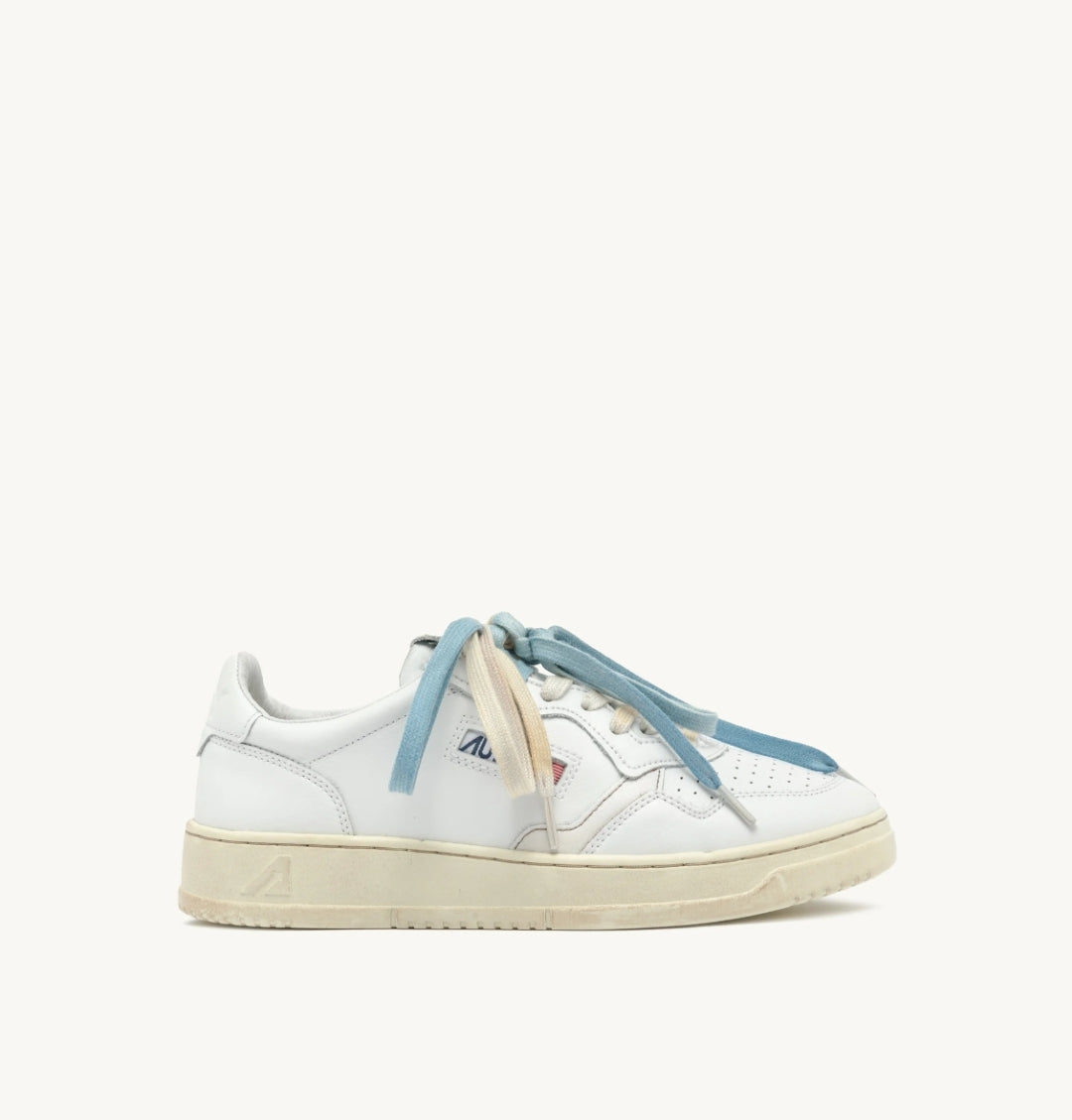 MEDALIST LOW SNEAKERS IN WHITE LEATHER