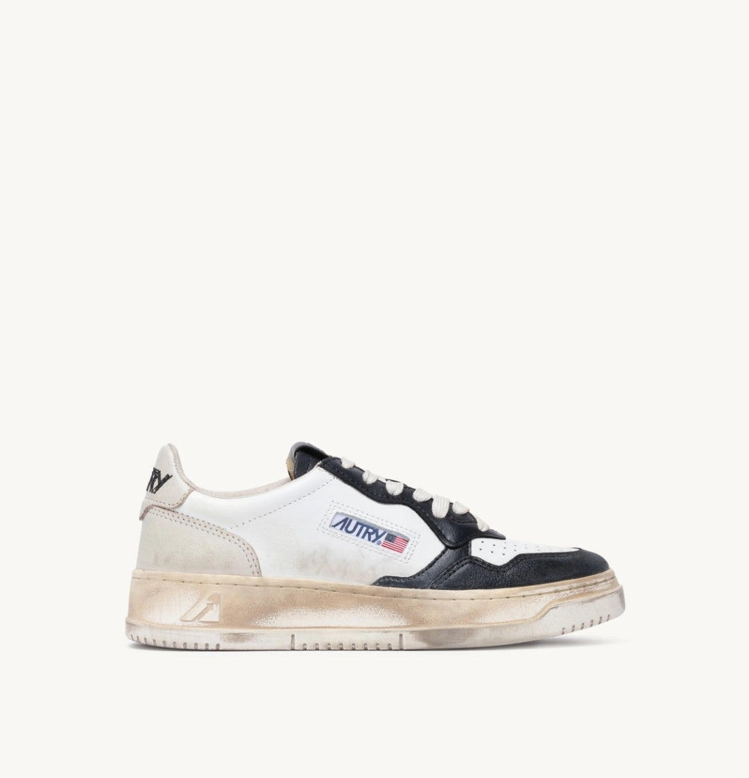 MEDALIST LOW SUPER VINTAGE SNEAKERS IN WHITE DARK GREY AND BLUE LEATHER