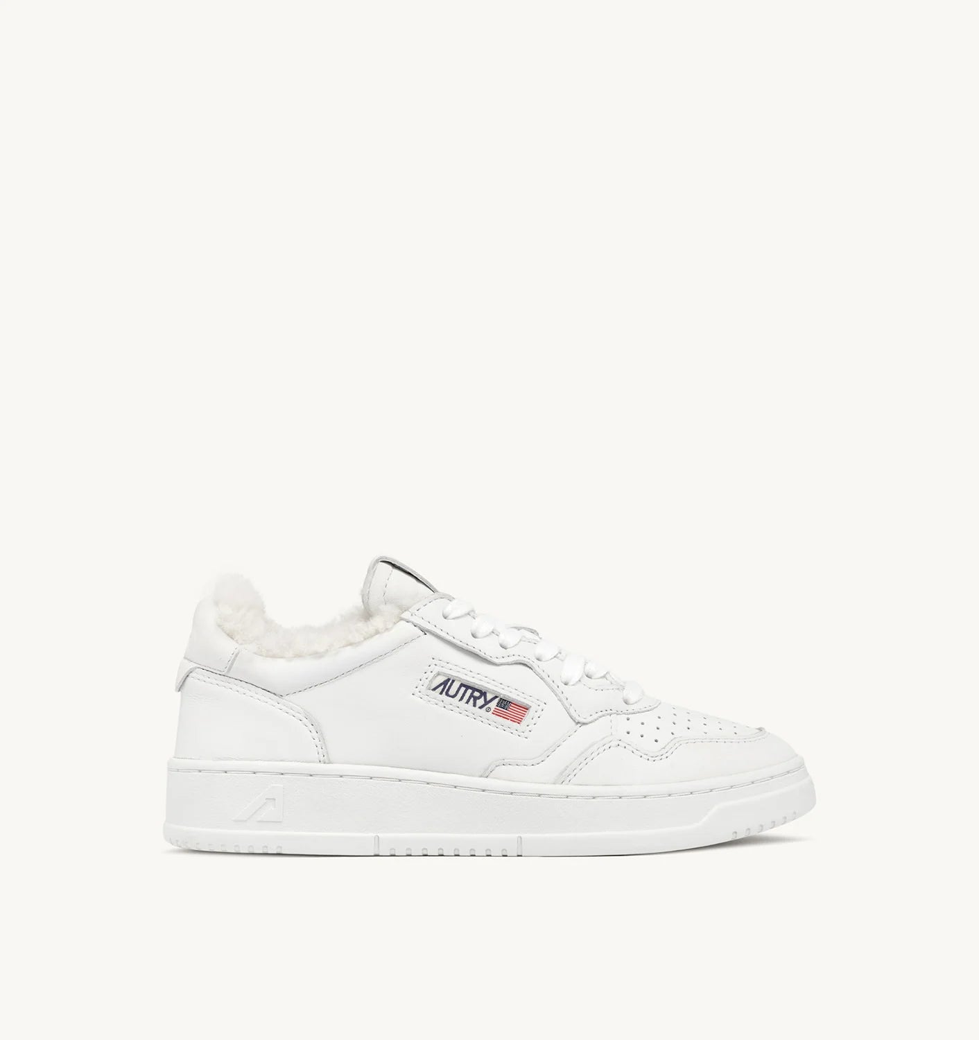 MEDALIST LOW SNEAKERS IN MATTE WHITE LEATHER AND SHEARLING