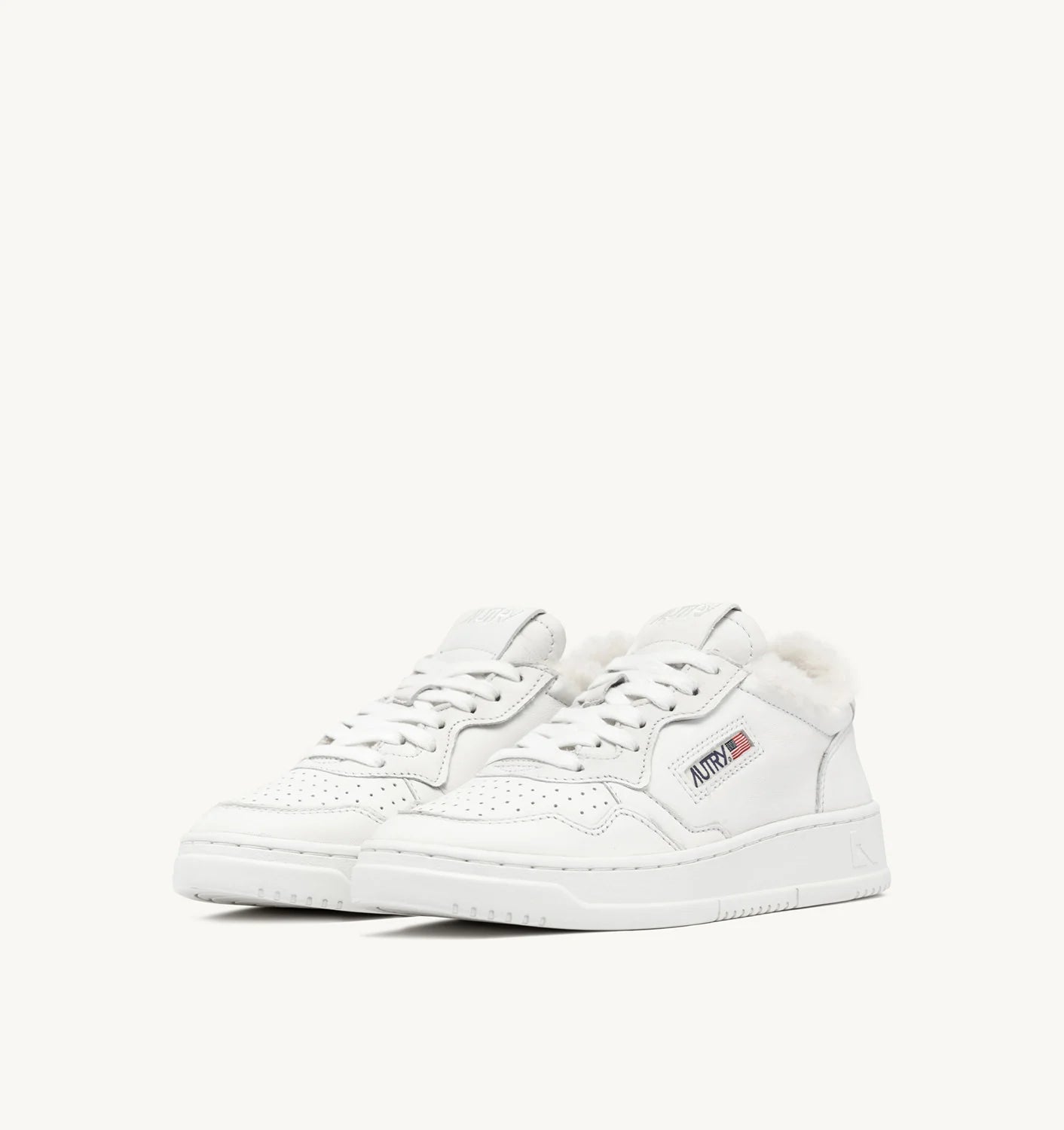 MEDALIST LOW SNEAKERS IN MATTE WHITE LEATHER AND SHEARLING