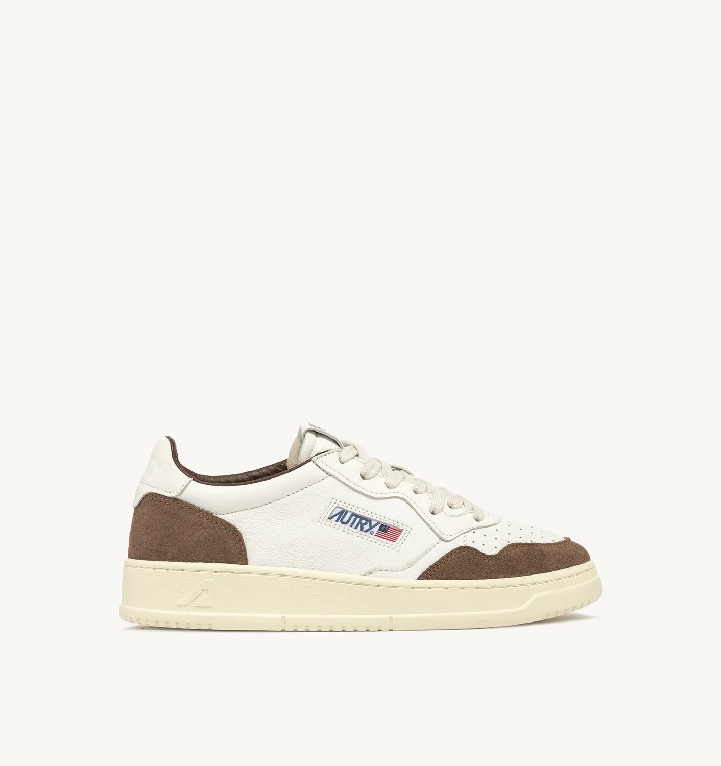MEDALIST LOW SNEAKERS IN WHITE AND CIGAR LEATHER AND SUEDE