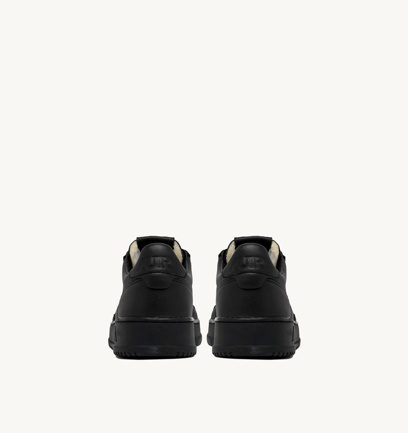 MEDALIST LOW SNEAKERS IN METEORITE LEATHER