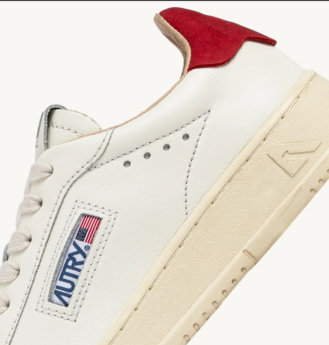 DALLAS LOW SNEAKERS IN WHITE AND RED LEATHER