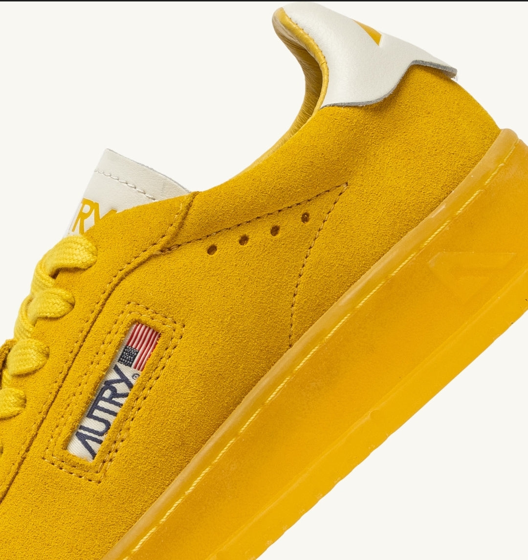 DALLAS LOW SNEAKERS IN SUEDE COLOR YELLOW