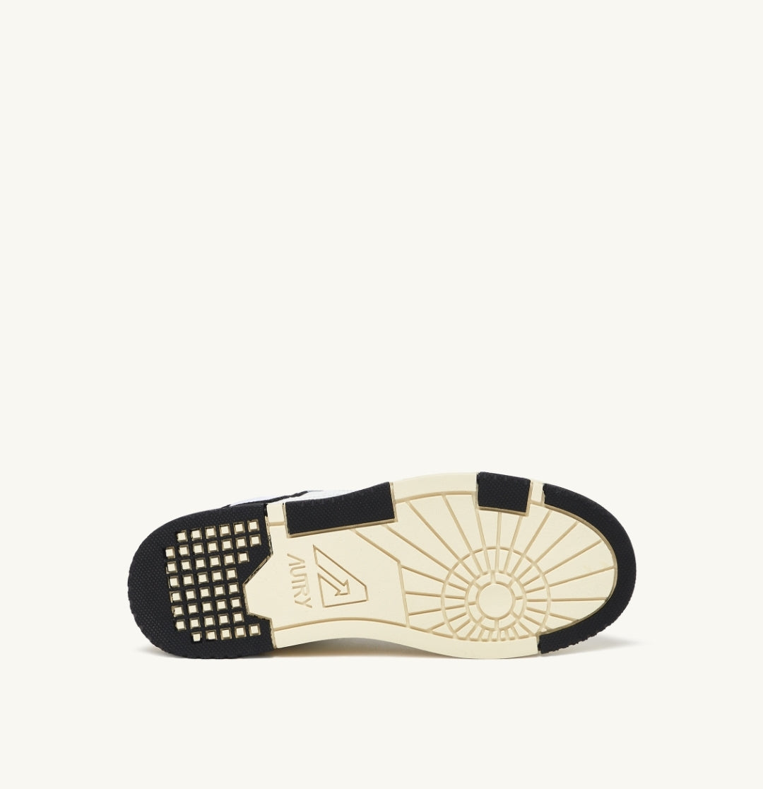 CLC LOW SNEAKERS IN WHITE LEATHER AND BLACK SUEDE