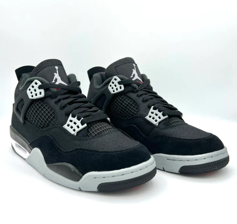 AIR JORDAN 4 RETRO SE BLACK CANVAS