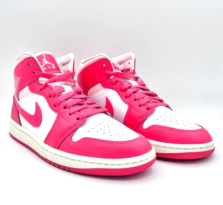 AIR JORDAN 1 MID STRAWBERRIES AND CREAM