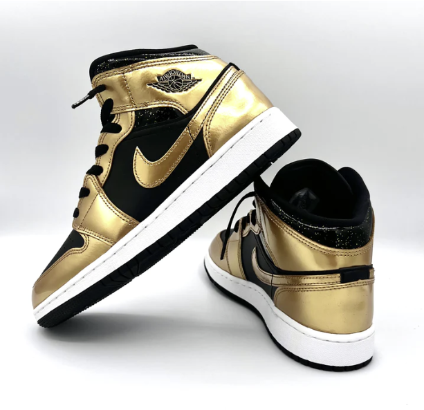 AIR JORDAN 1 MID SE METALLIC GOLD BLACK